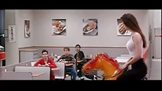 아름다운 얼굴을 가진 부드러운 갈색 머리는 사우나에서 에로틱 한 쇼를 무료 포르노 섹스 만들었습니다