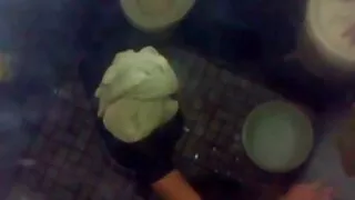 두 개의 타락한 간지럼 섹스 여자 친구를 애 사람의 수탉으로 그들의 입